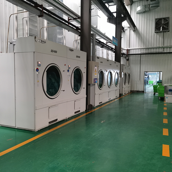 百強洗滌設備回訪山西醫潔康源公司 百強洗滌設備回訪山西醫潔康源公司